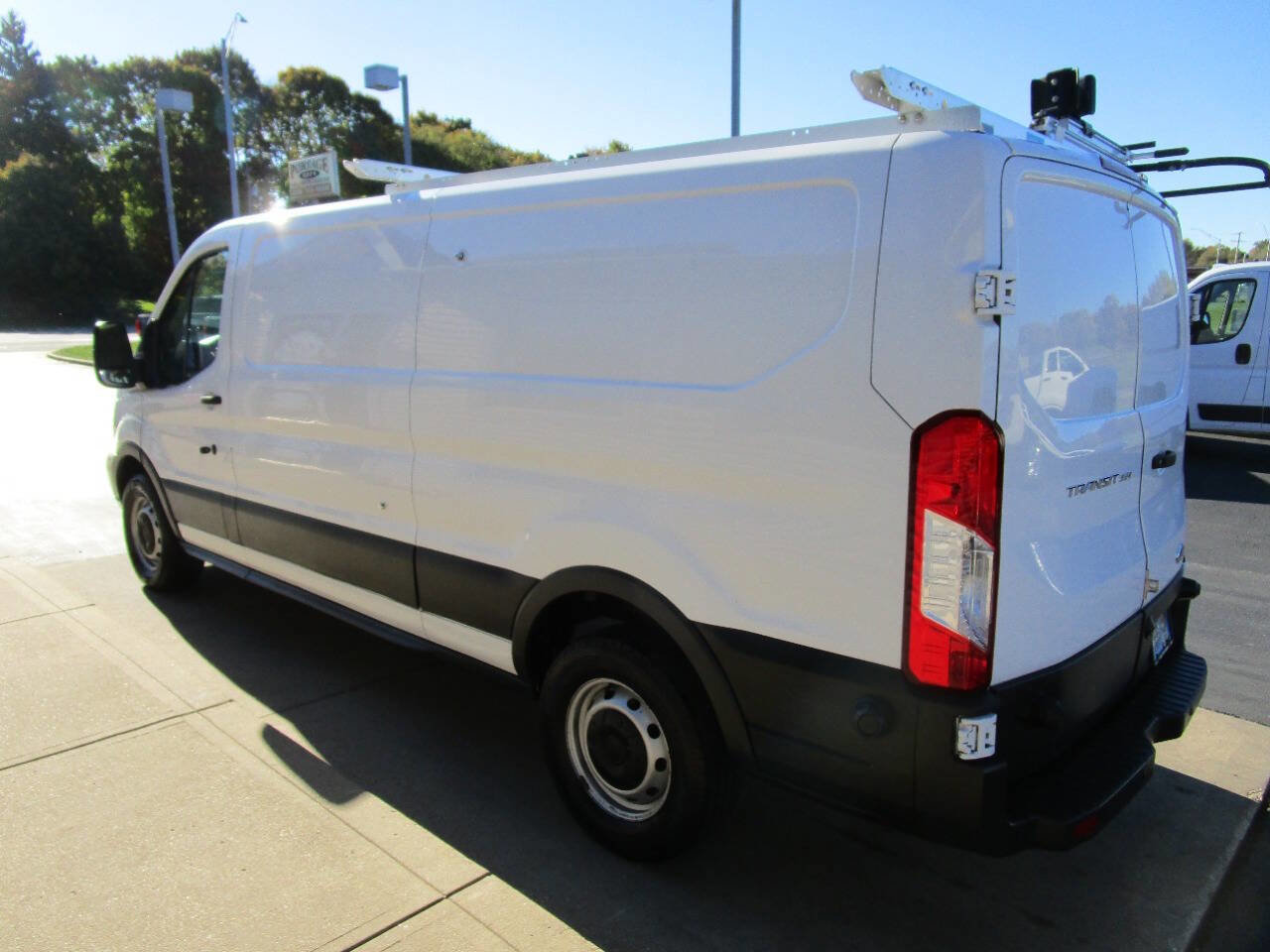 Used 2018 Ford Transit 350 148 Low Roof image 6