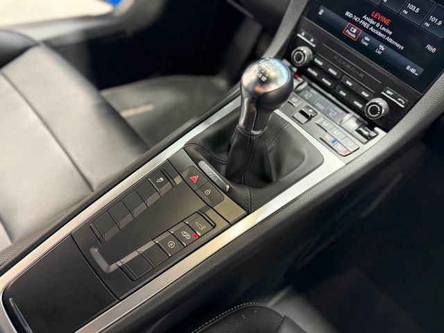 Used 2024 Porsche 718 Cayman RWD image 24