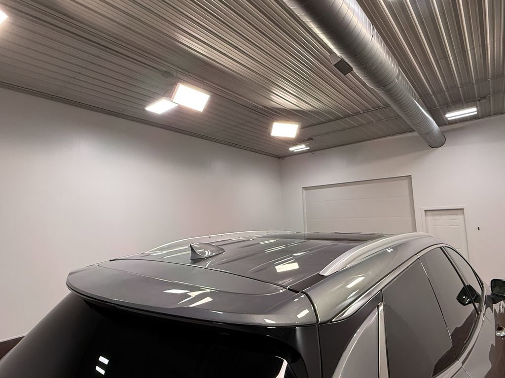 Used 2023 Buick Enclave Essence w/ Experience Buick Package image 44