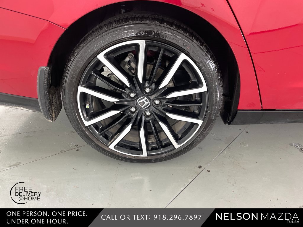 Used 2024 Honda Accord Touring image 14