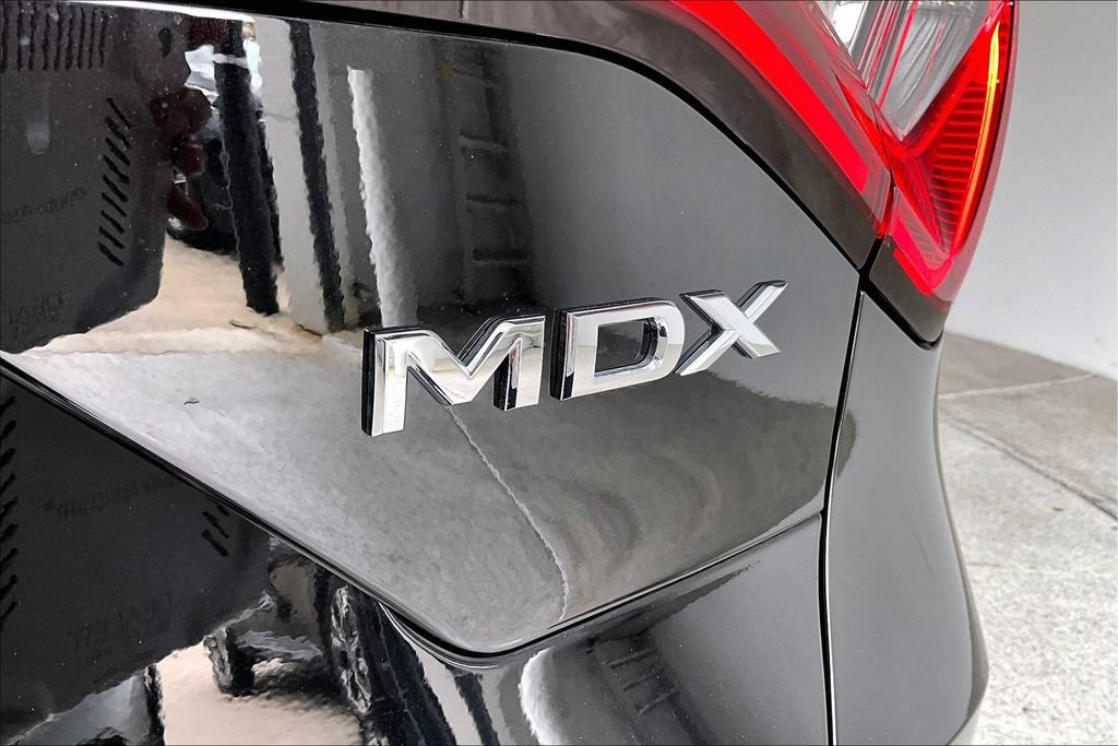 Certified 2026 Acura MDX w/ Technology Package FWD image 42