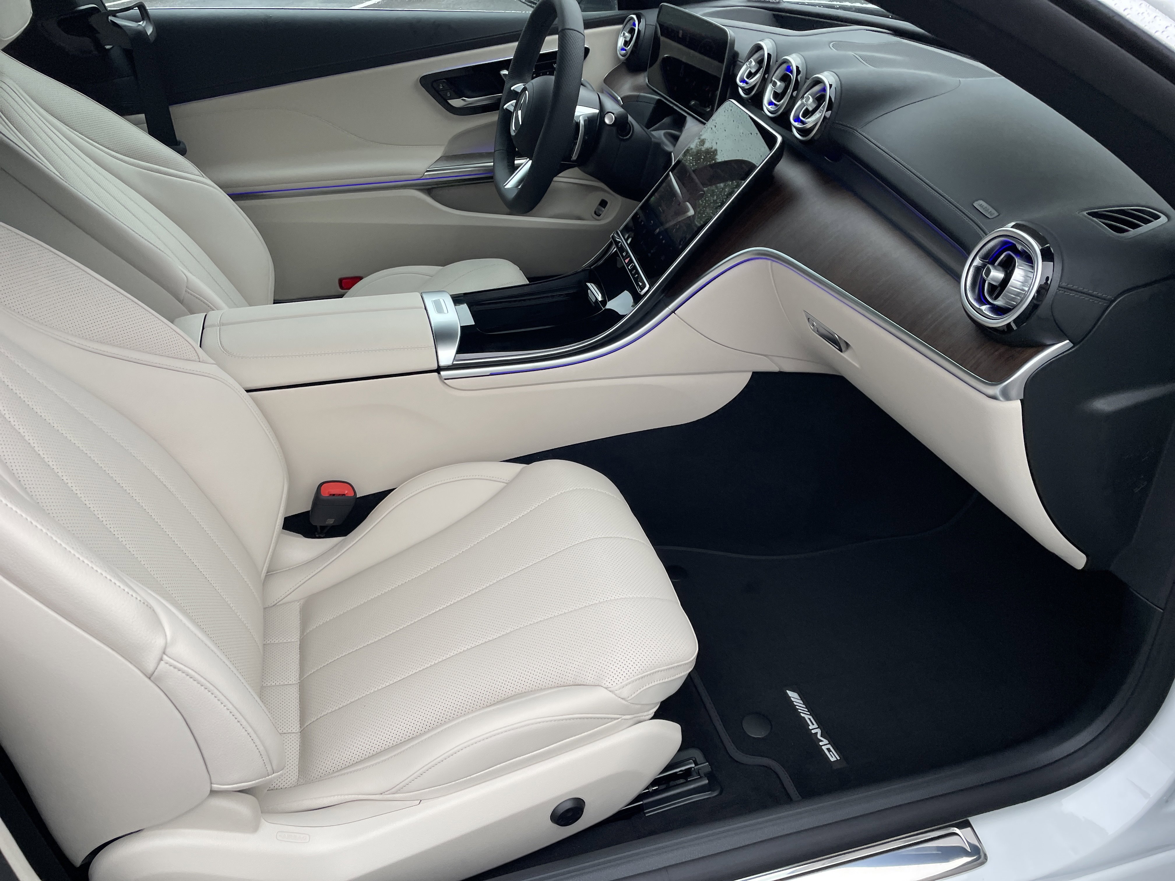 New 2026 Mercedes-Benz CLE 300 4MATIC Coupe image 36