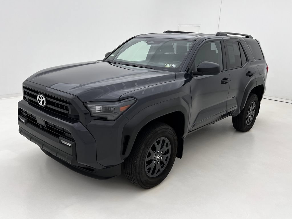 Used 2025 Toyota 4Runner SR5 AWD/4WD image 4