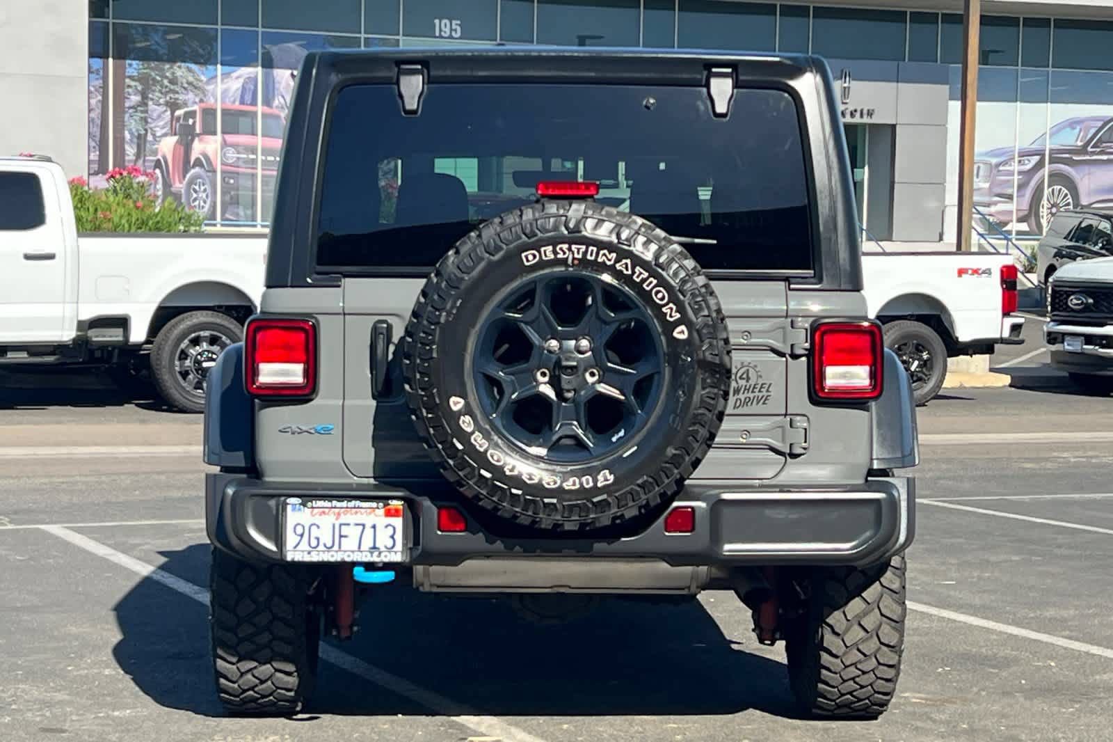 Used 2023 Jeep Wrangler Unlimited w/ 8.4" Radio Group AWD/4WD image 7