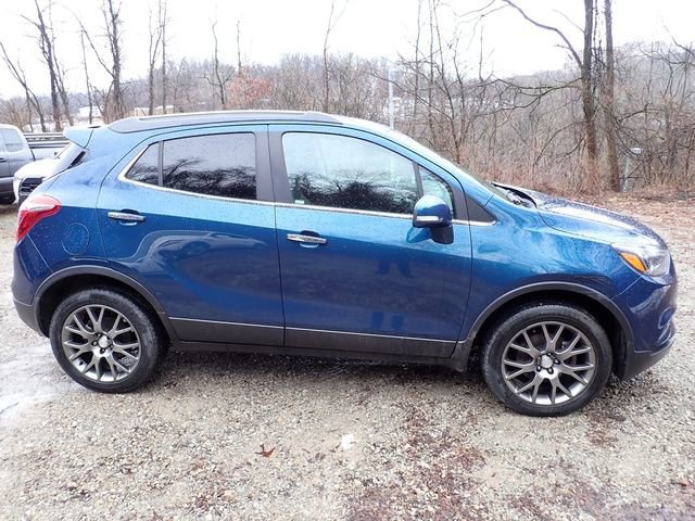 Used 2019 Buick Encore Sport Touring image 2