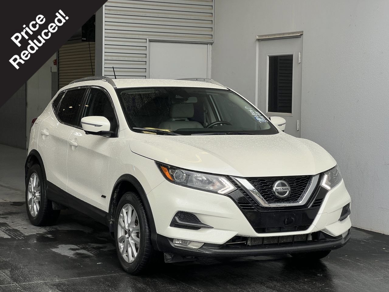 Used 2022 Nissan Rogue Sport SV w/ Technology Package AWD/4WD image 1