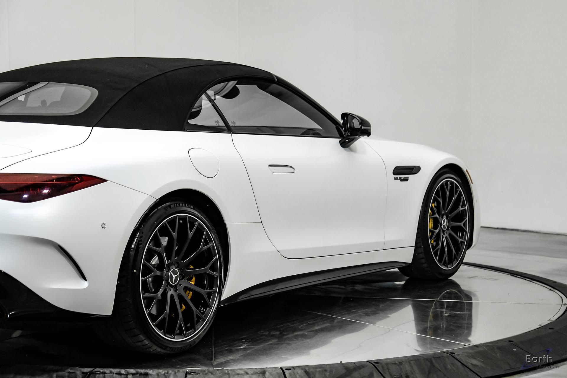 Used 2022 Mercedes-Benz SL 63 AMG 4MATIC image 19