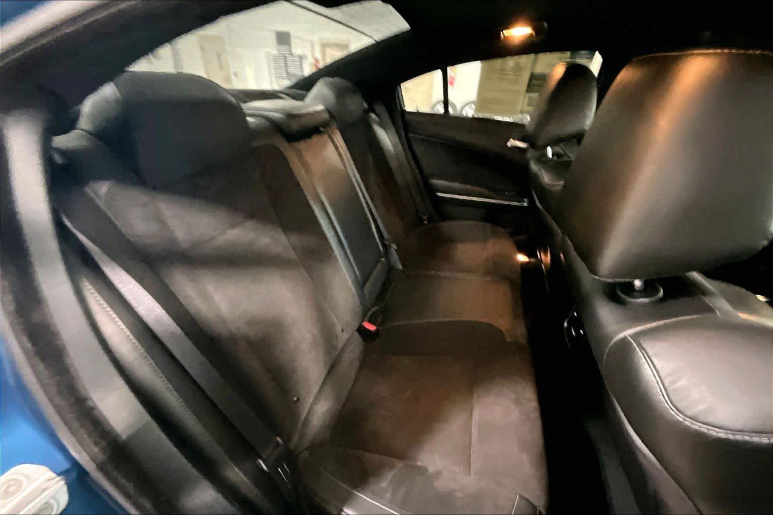 Used 2022 Dodge Charger Scat Pack RWD image 19
