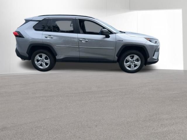 Used 2021 Toyota RAV4 LE AWD/4WD image 33