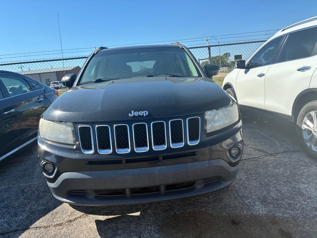 Used 2014 Jeep Compass Sport w/ Power Value Group image 2