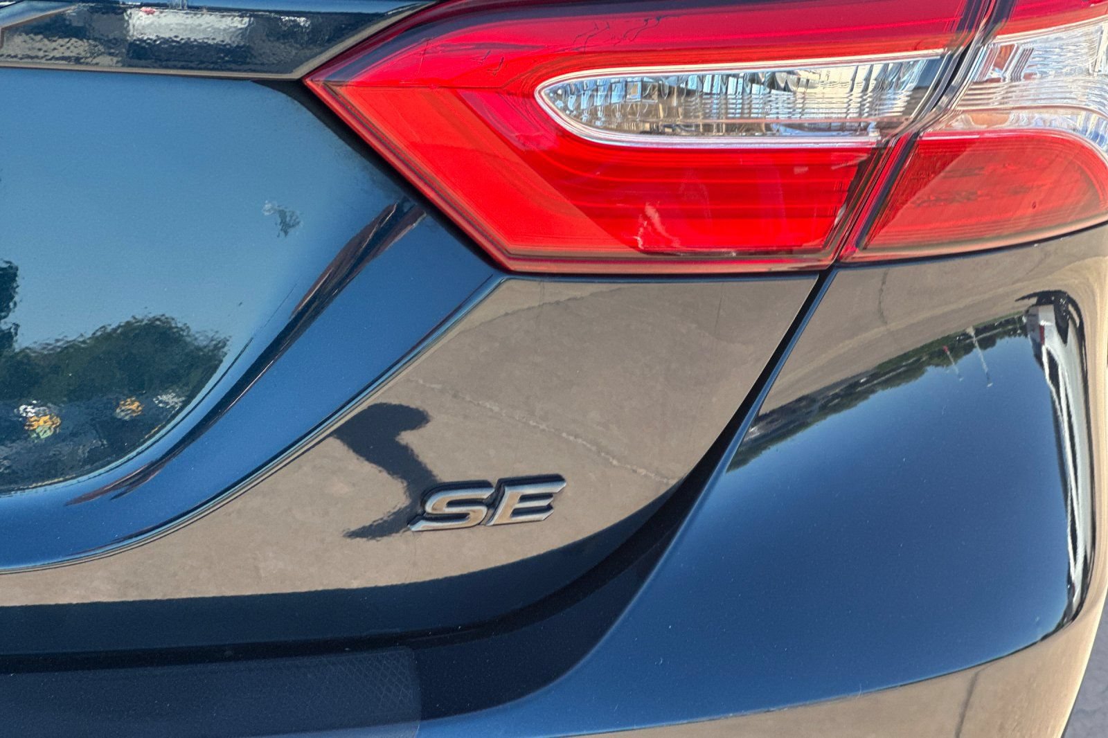 Certified 2020 Toyota Camry SE w/ Carpet Mat Package FWD image 31