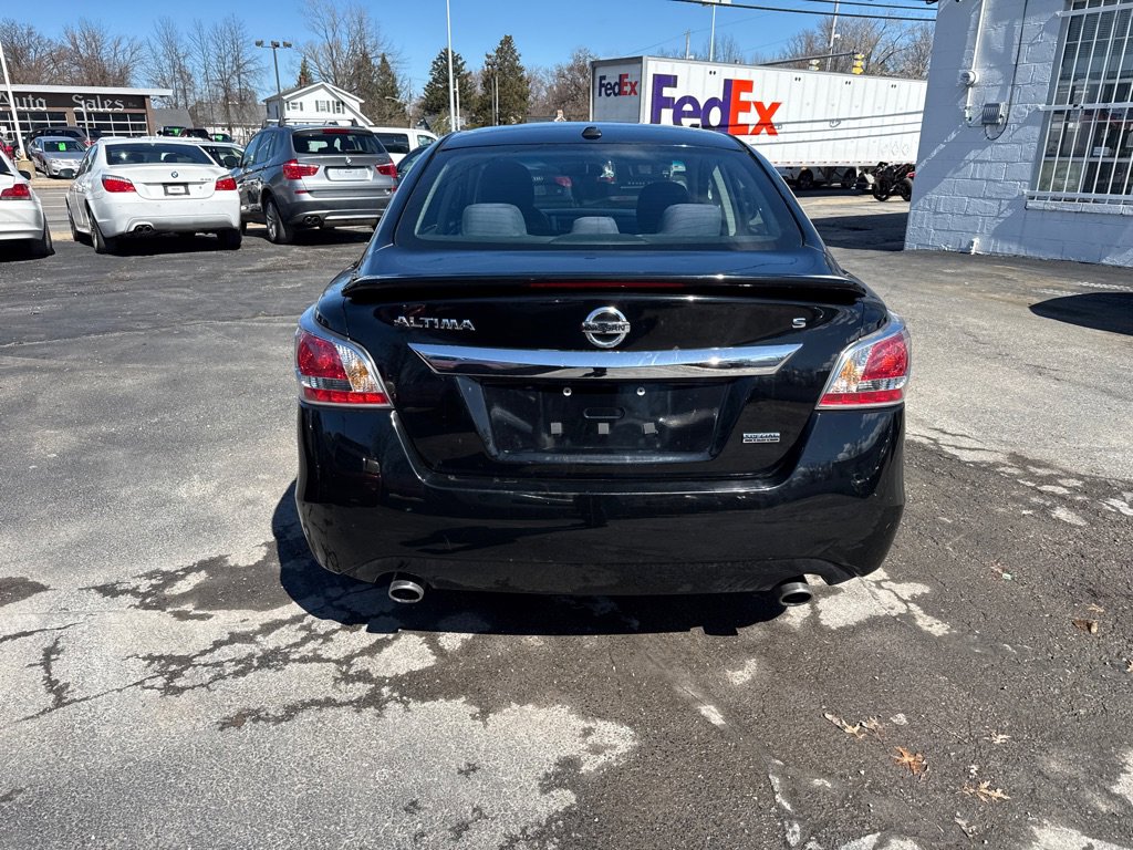 Used 2015 Nissan Altima 2.5 S w/ Special Edition Package image 7