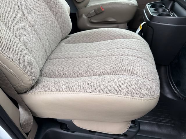 New 2026 GMC Savana 2500 w/ Driver Convenience Package RWD image 22