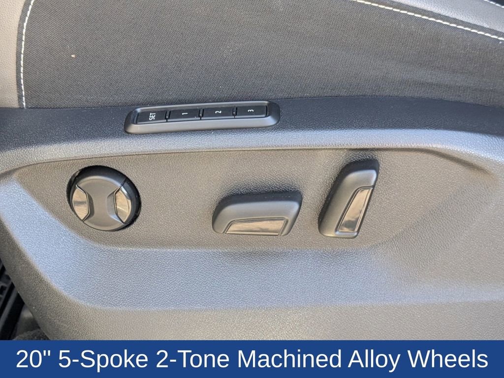 Used 2021 Volkswagen Atlas SEL Premium image 16