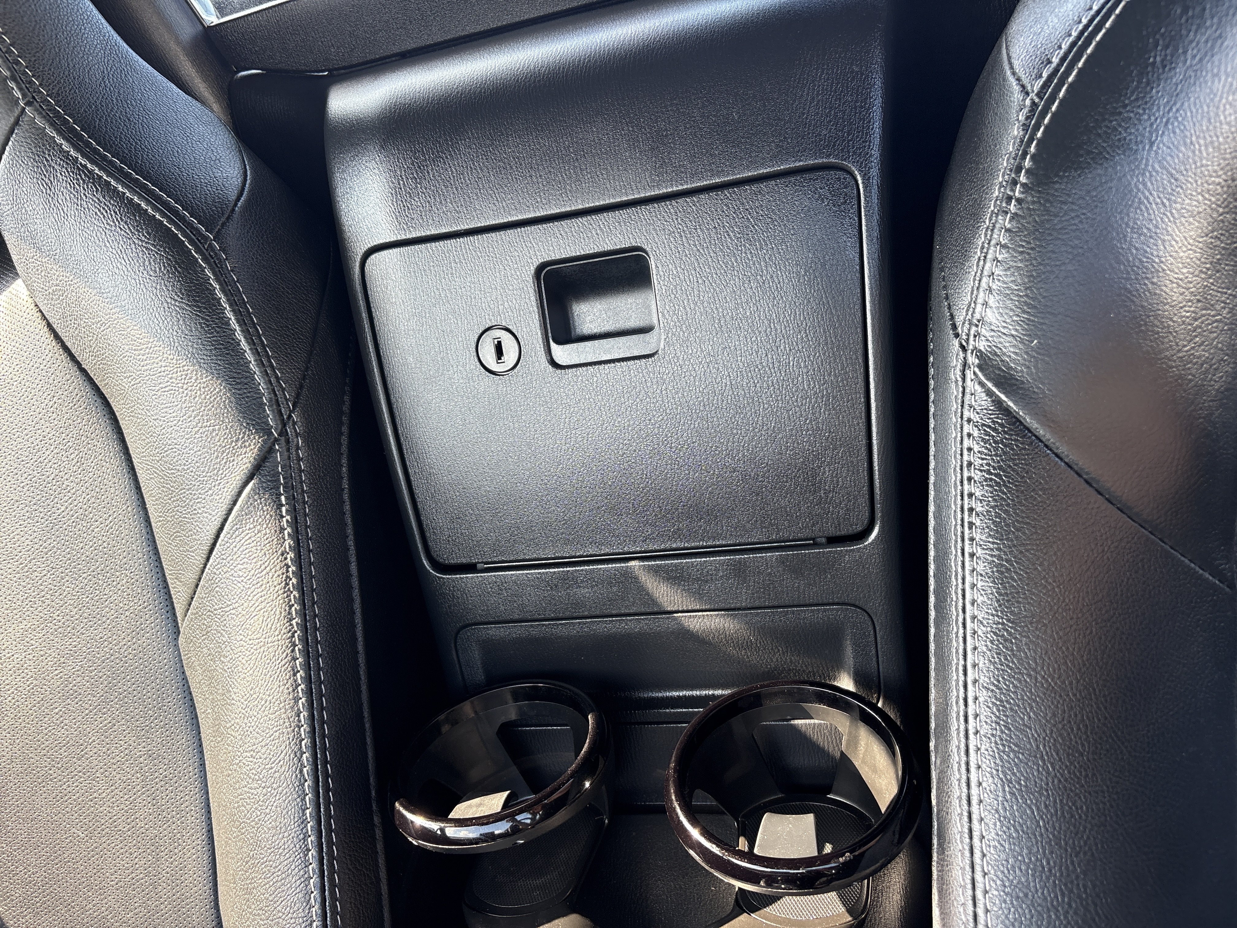 Used 2023 MAZDA MX-5 Miata Grand Touring RWD image 12