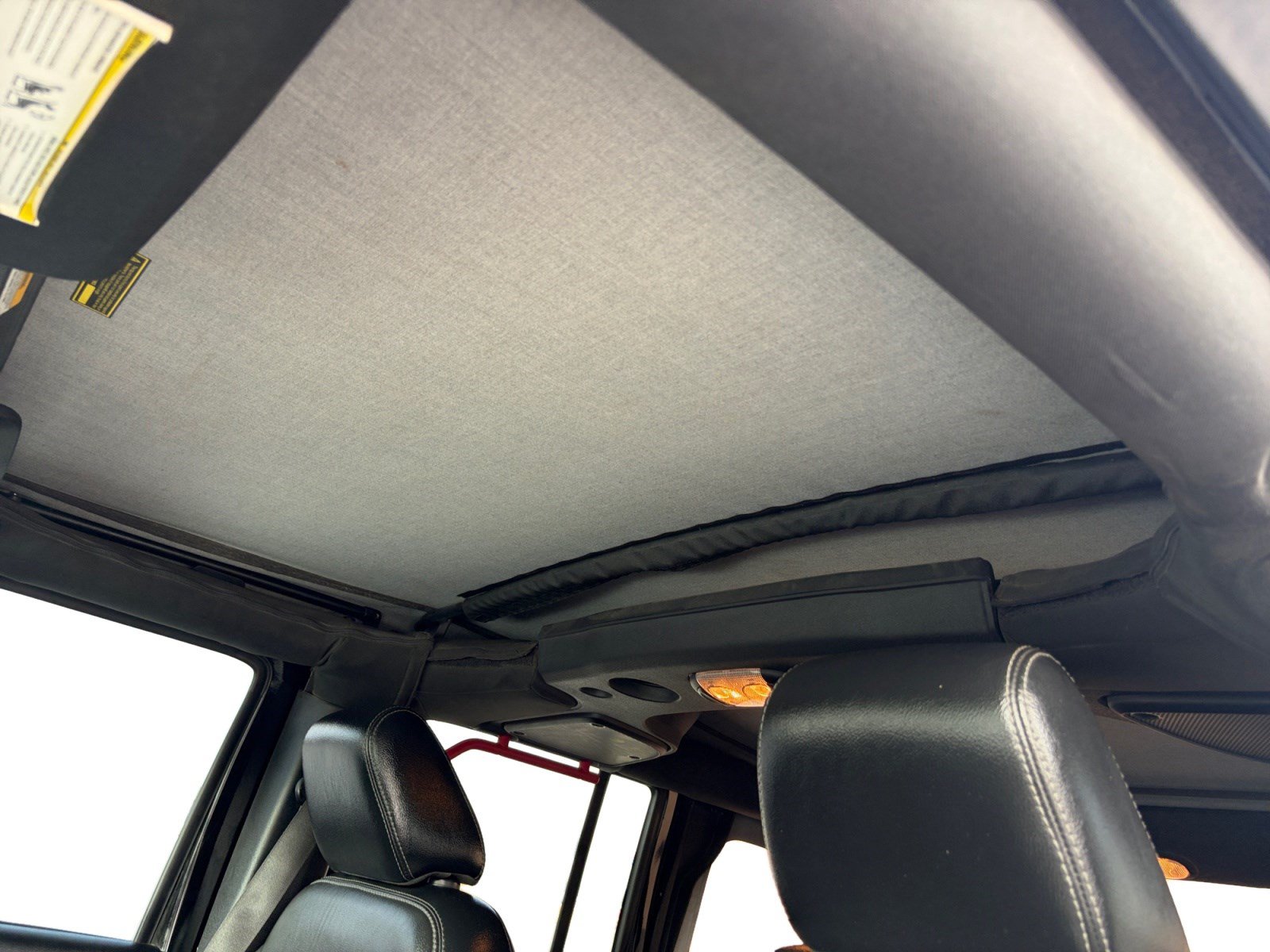 Used 2017 Jeep Wrangler Unlimited Sahara AWD/4WD image 12