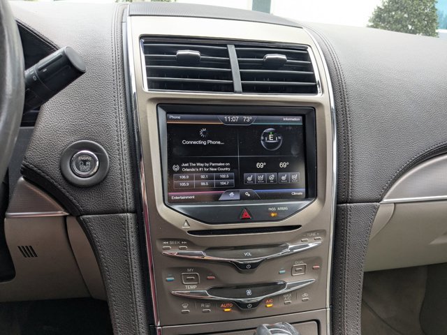 Used 2015 Lincoln MKX FWD w/ Equipment Group 101A image 10