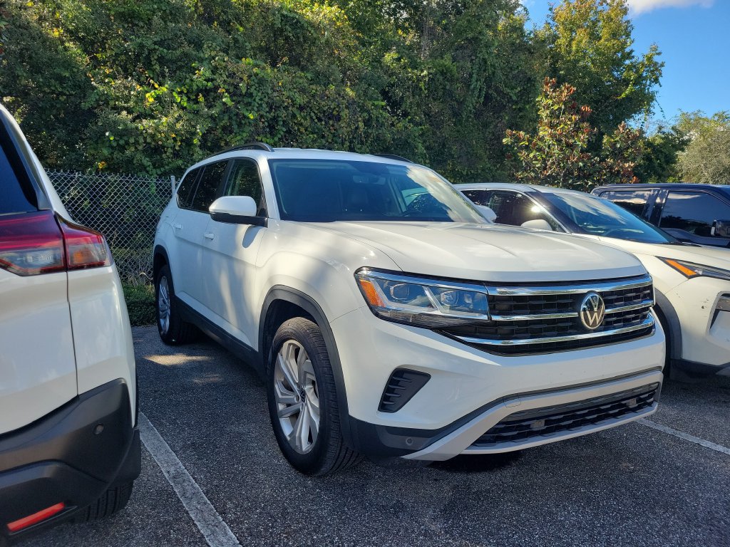 Used 2022 Volkswagen Atlas SE FWD image 2