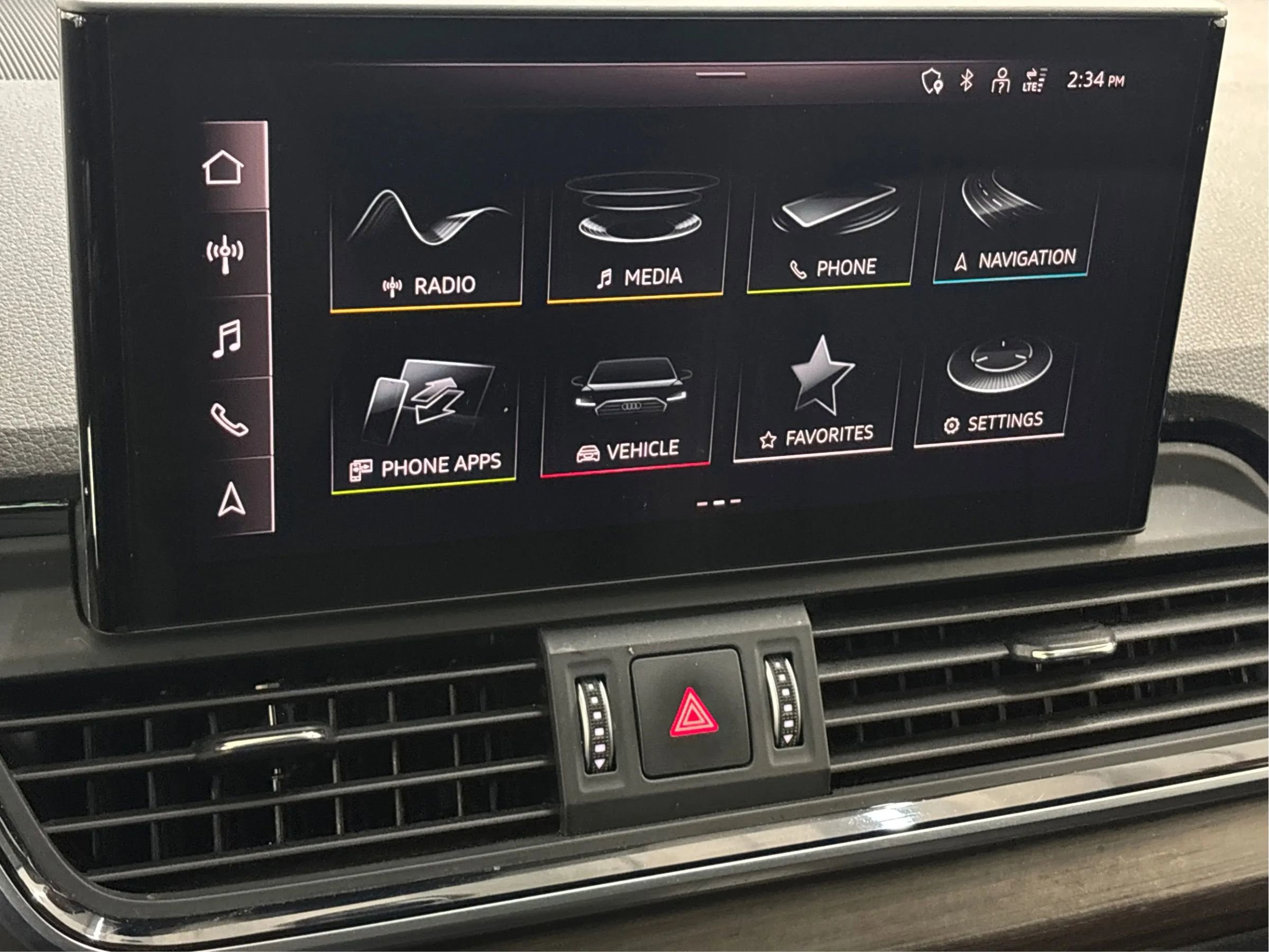 Used 2023 Audi Q5 2.0T Premium w/ Convenience Package image 43