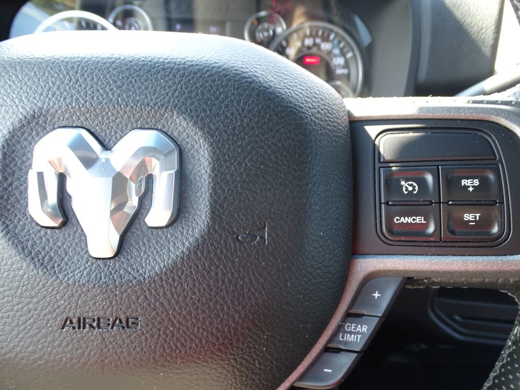 Used 2022 RAM 5500 Tradesman image 19