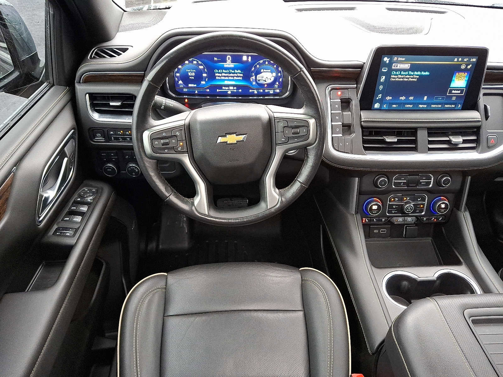 Used 2023 Chevrolet Tahoe Premier image 14