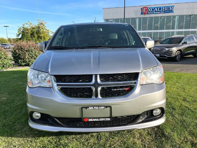 Used 2018 Dodge Grand Caravan SXT FWD image 4