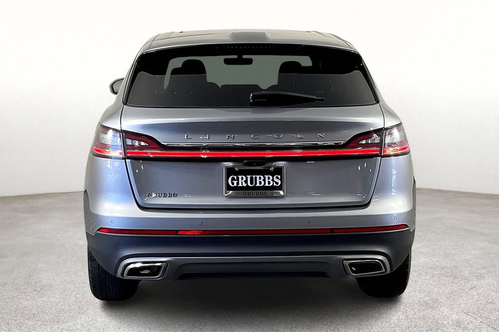 Used 2023 Lincoln Nautilus Reserve image 6