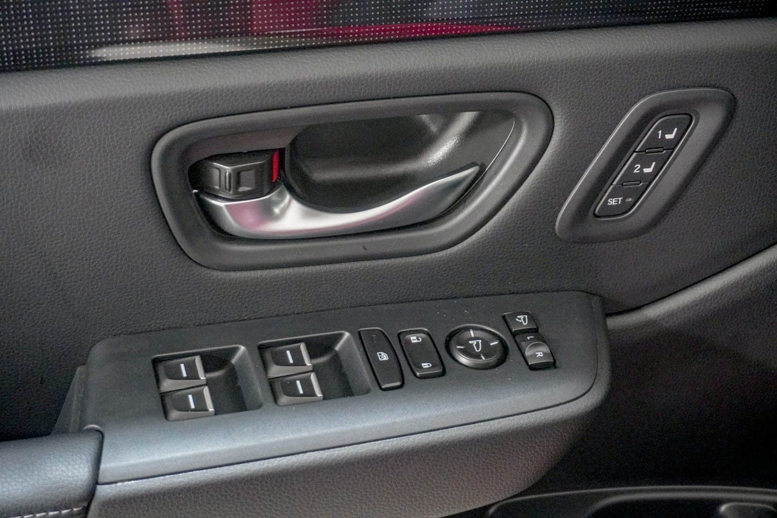 Certified 2025 Honda Pilot Elite image 19