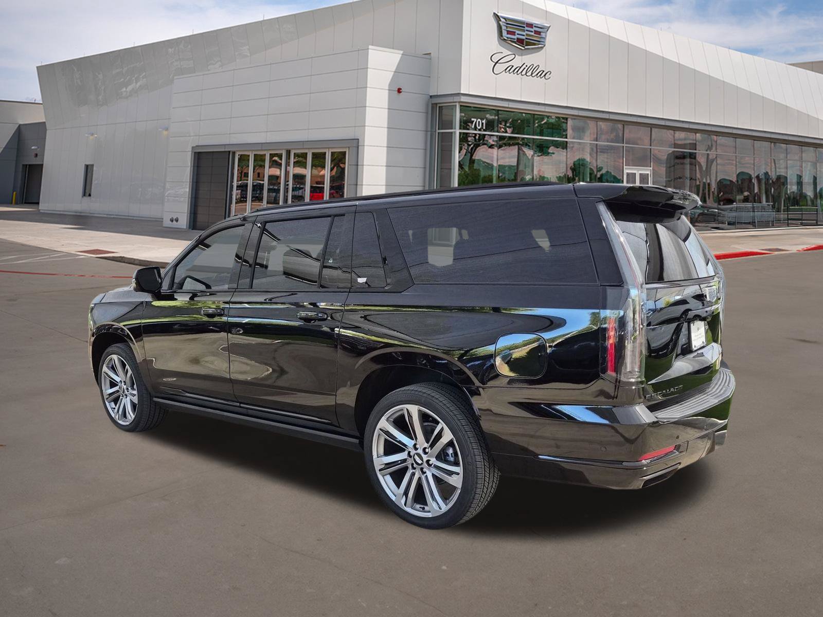 New 2027 Cadillac Escalade ESV Sport w/ Touring Package AWD/4WD image 4