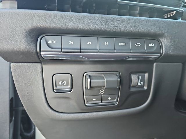 New 2026 Cadillac Escalade ESV Luxury w/ Touring Package image 28