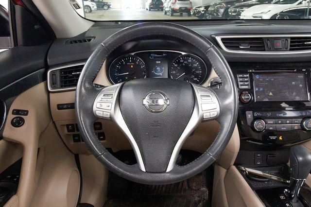 Used 2016 Nissan Rogue SL w/ SL Premium Package AWD/4WD image 8