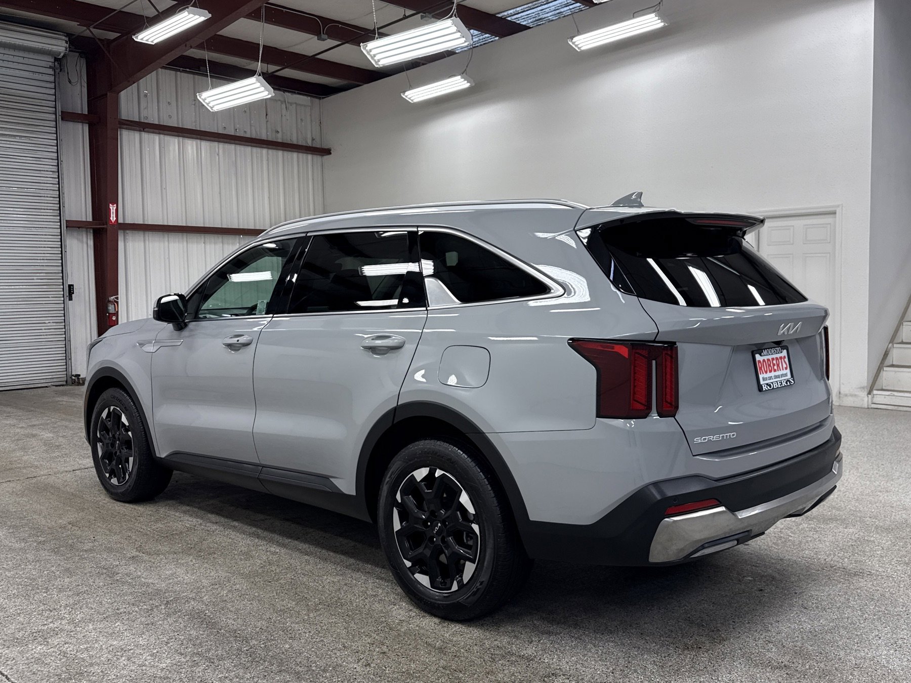 Used 2024 Kia Sorento S w/ Panoramic Sunroof Package image 24