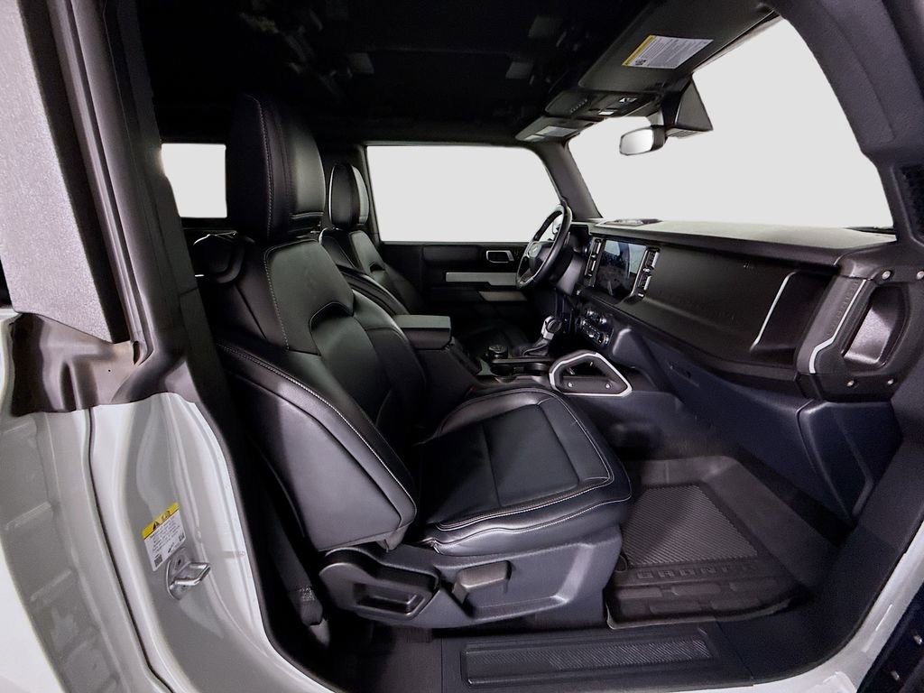Used 2021 Ford Bronco First Edition AWD/4WD image 21