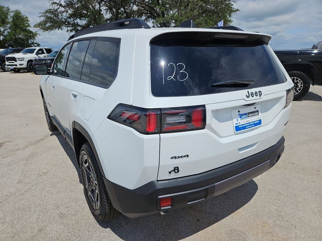 New 2026 Jeep Cherokee Laredo AWD/4WD image 5