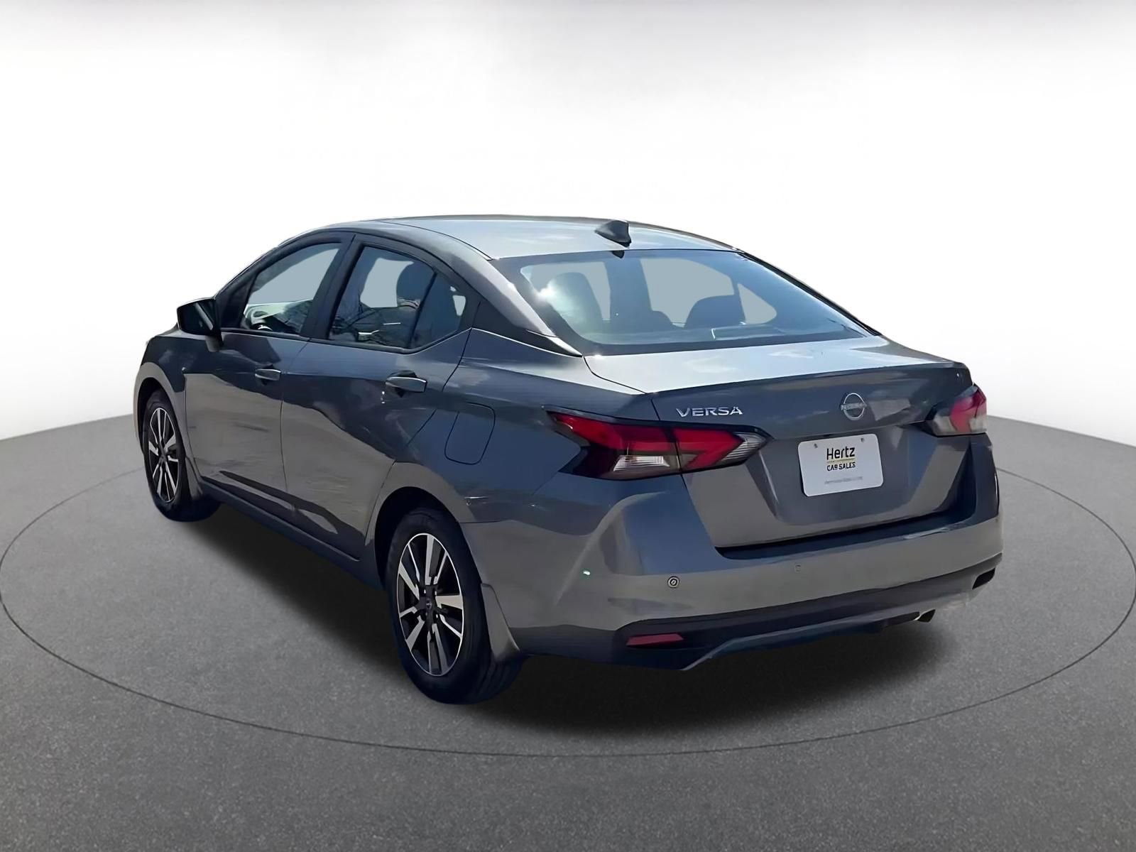 Used 2025 Nissan Versa SV w/ Trunk Package image 11