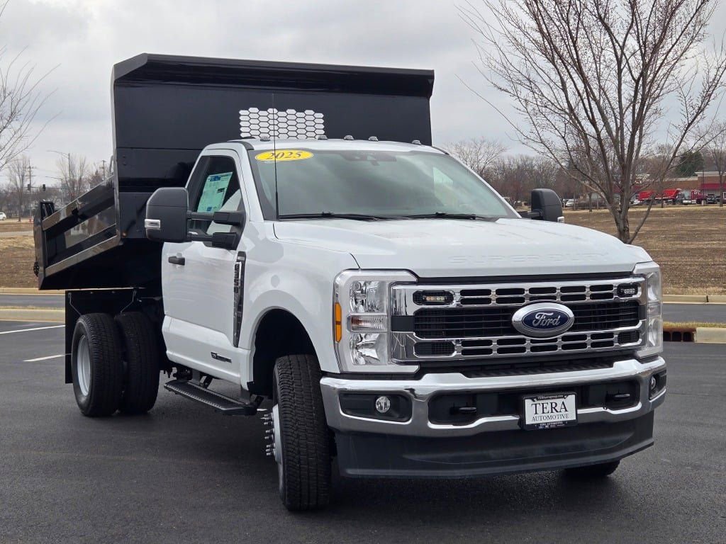 New 2025 Ford F350 XL w/ XL Chrome Package image 27