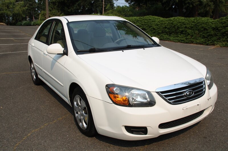 Used 2009 Kia Spectra EX FWD image 2