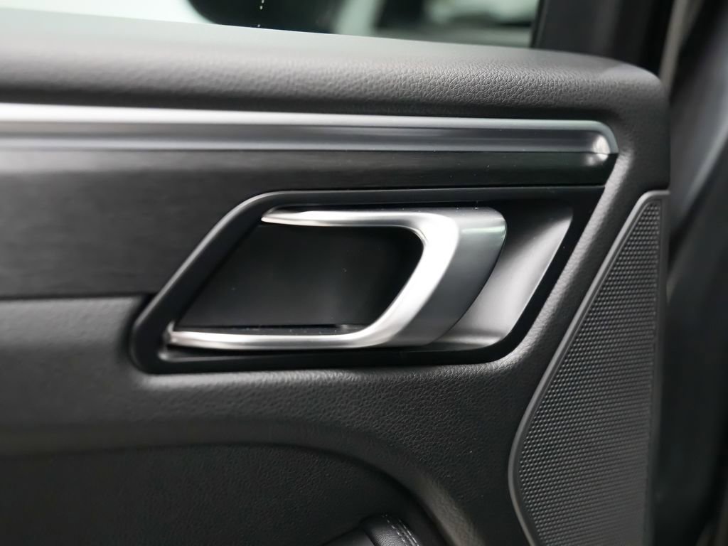 Certified 2023 Porsche Macan GTS AWD/4WD image 15