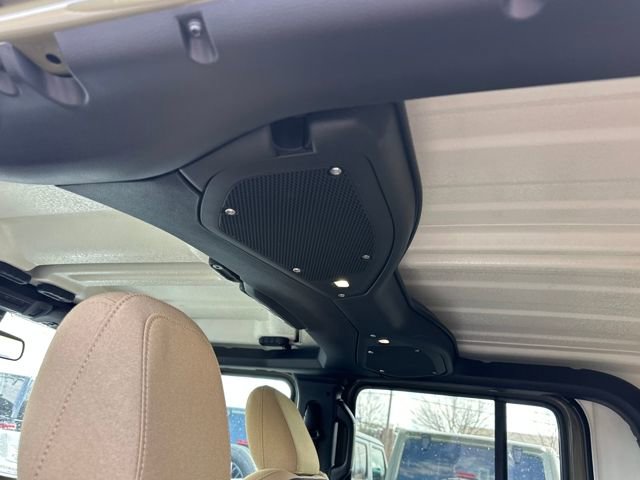 New 2026 Jeep Gladiator Sport image 14