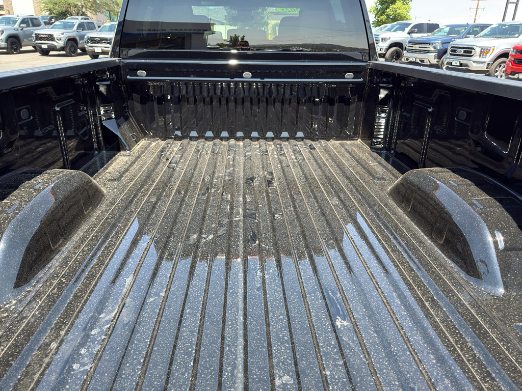 New 2025 GMC Sierra 3500 SLE w/ X31 Off-Road Package image 8