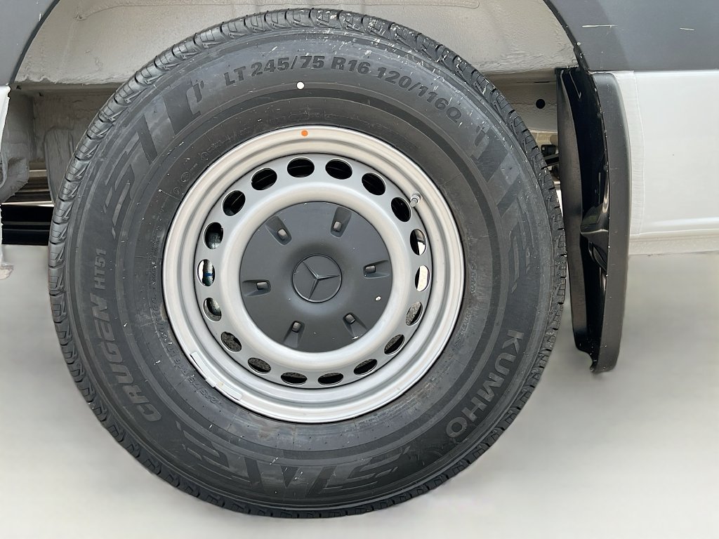 New 2025 Mercedes-Benz Sprinter 2500 image 20