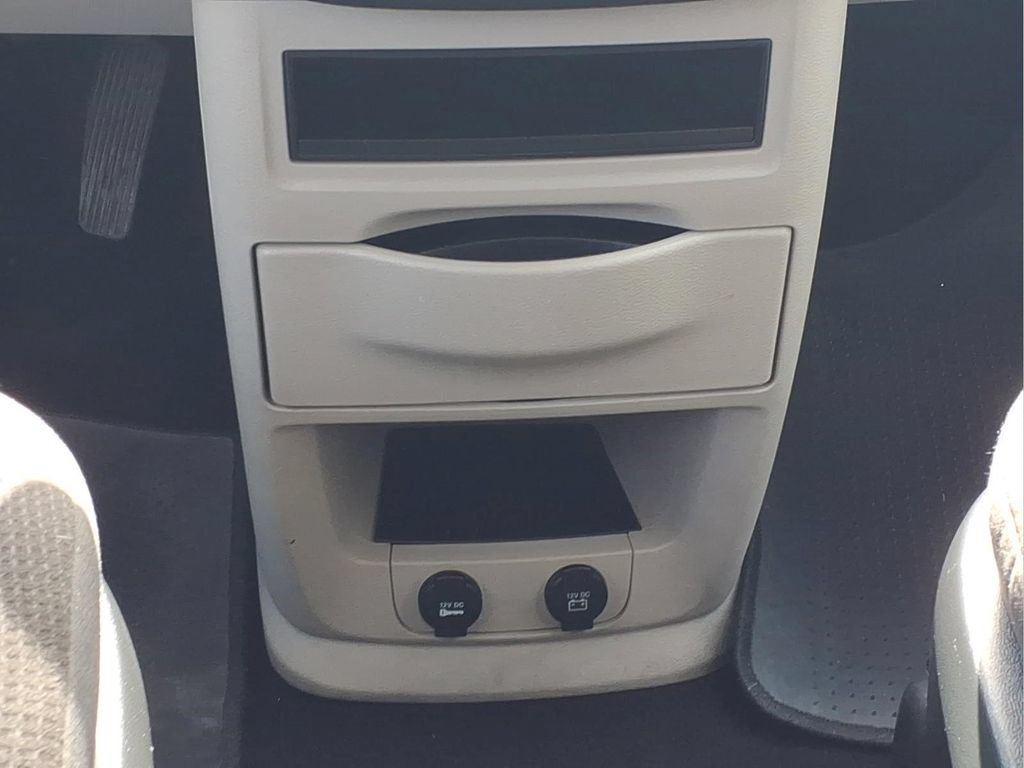 Used 2018 Dodge Grand Caravan SE w/ UConnect Hands-Free Group FWD image 19