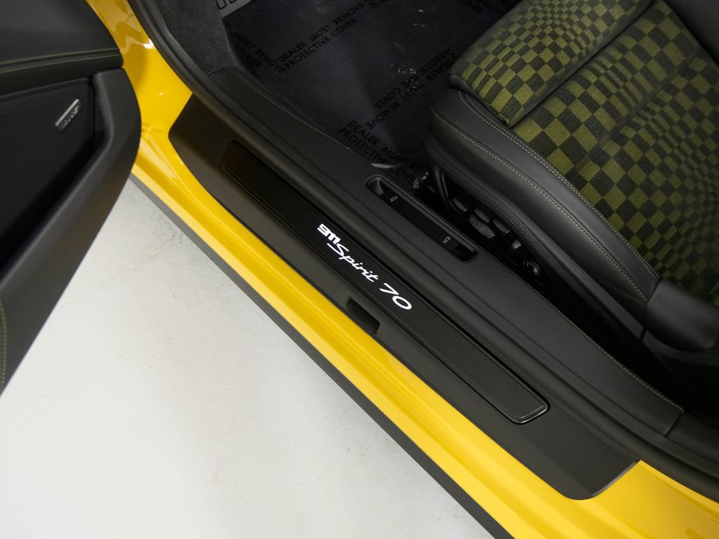 Certified 2026 Porsche 911 Carrera GTS RWD image 20