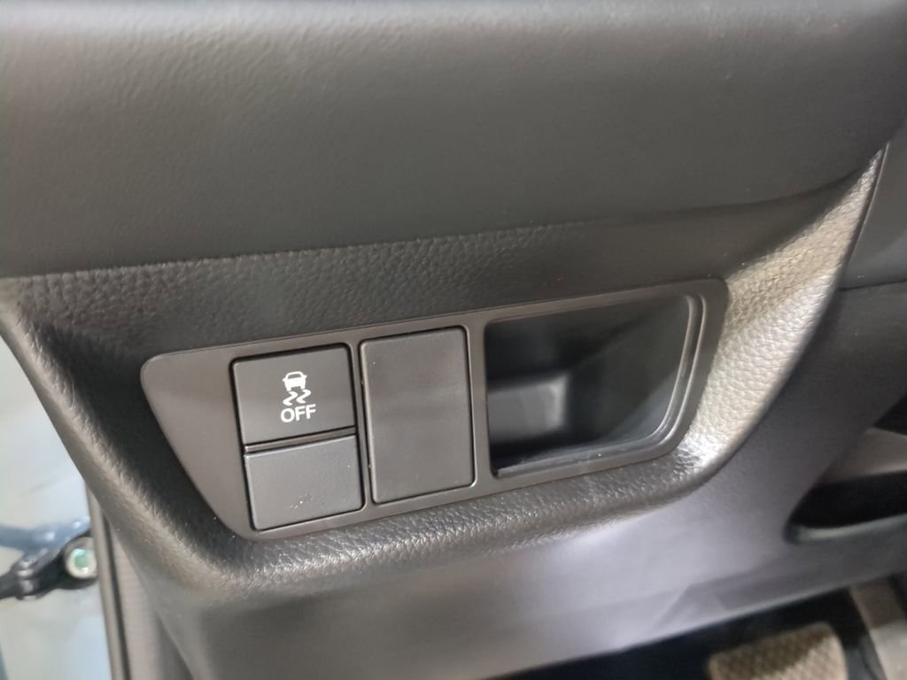 New 2025 Honda HR-V Sport image 38