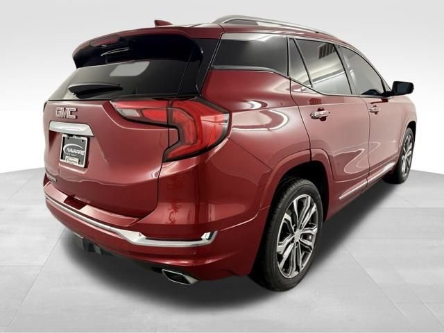 Used 2019 GMC Terrain Denali w/ Advanced Safety Package image 9