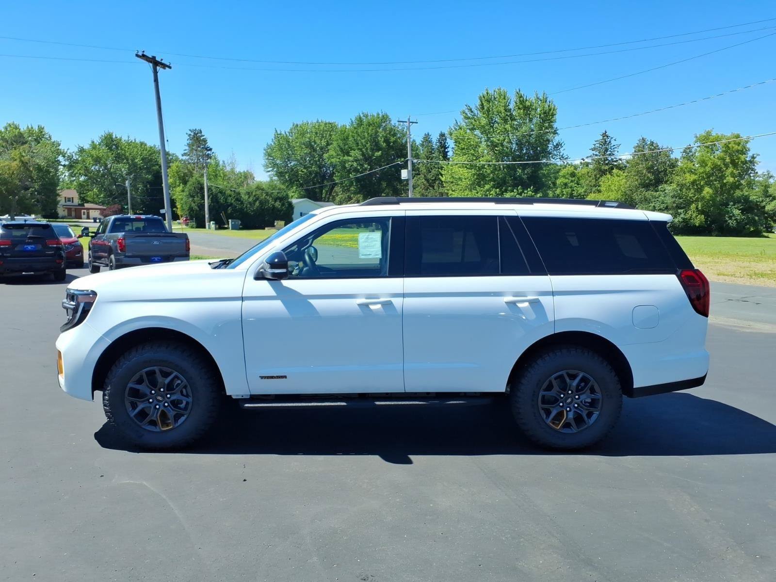 New 2027 Ford Expedition Tremor w/ Driver's Package AWD/4WD image 2