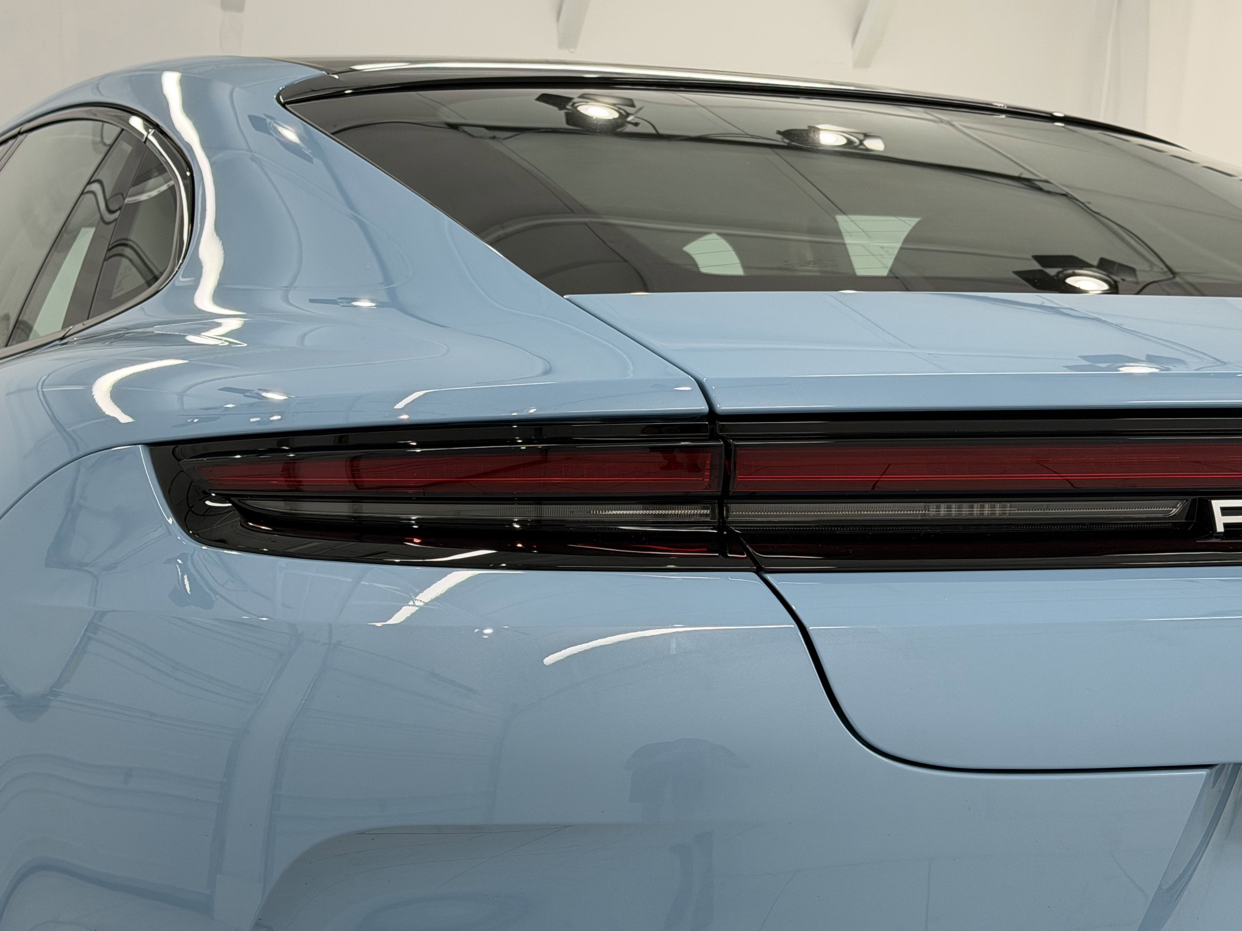 New 2026 Porsche Panamera 4 image 18