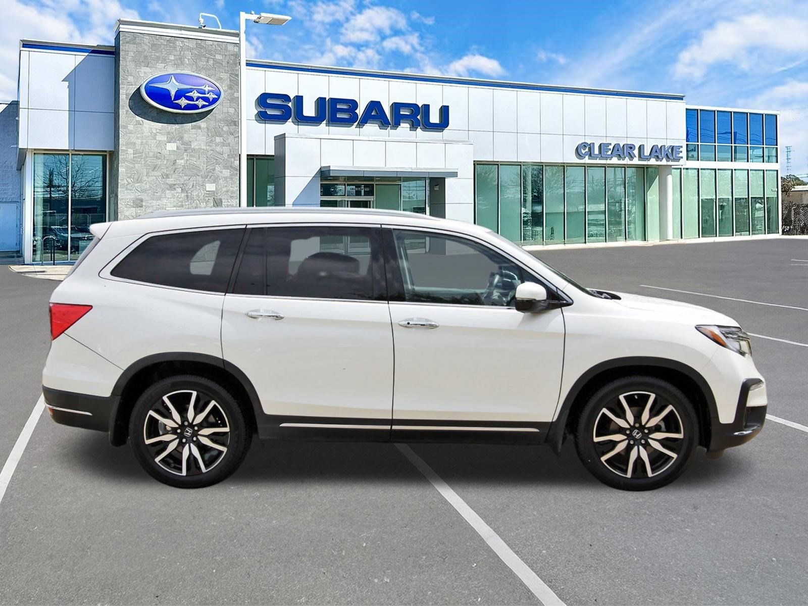 Used 2019 Honda Pilot Touring image 7