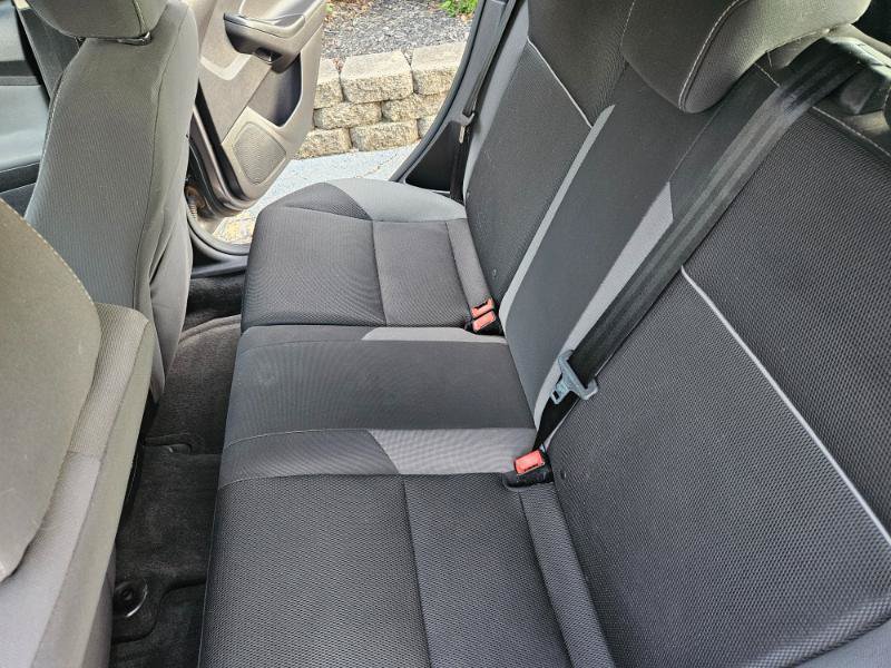 Used 2013 Ford Focus SE FWD image 10