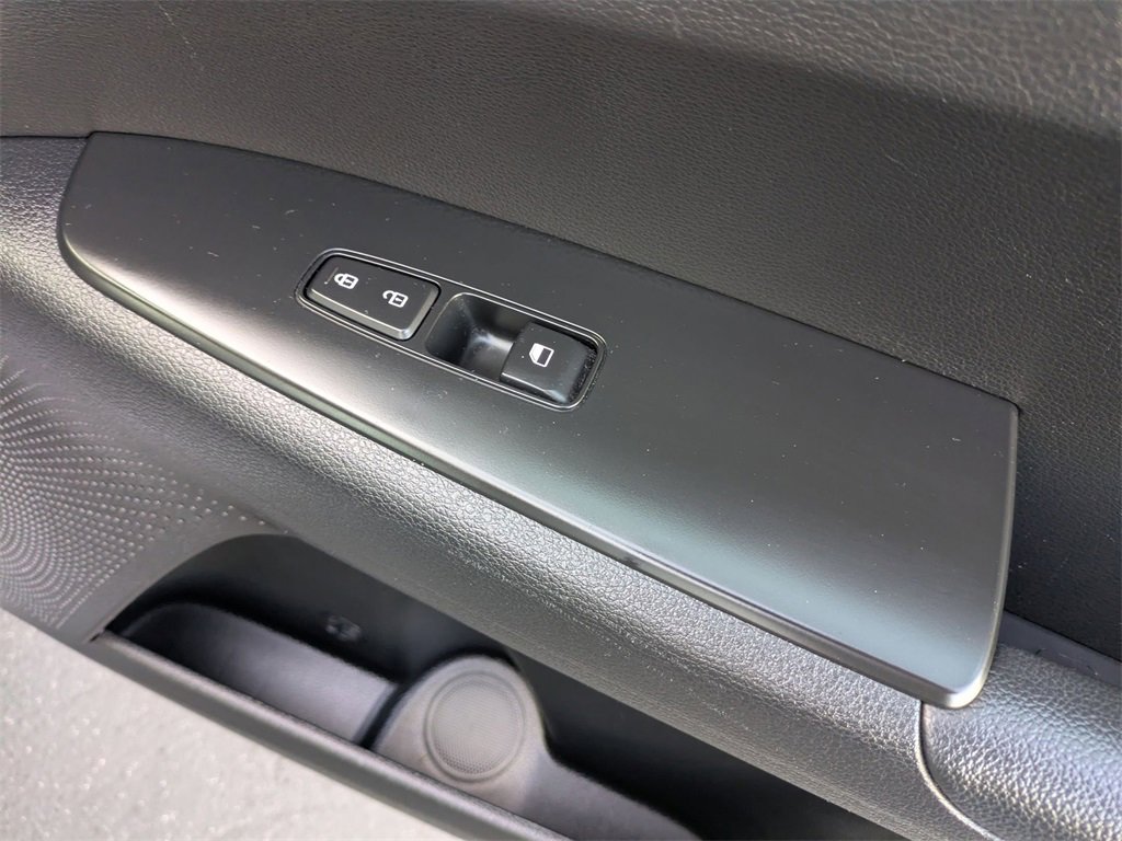 Used 2024 Kia Forte LXS image 35